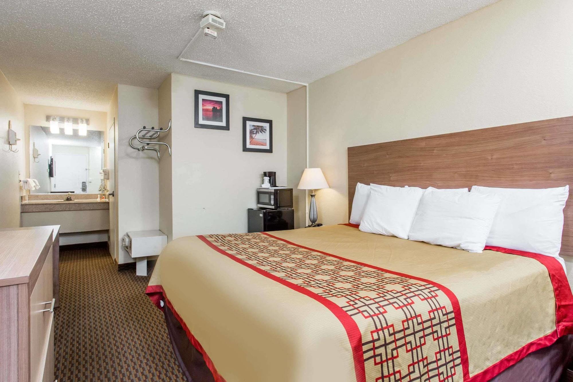 Delta Hotels By Marriott Norfolk Airport Exterior foto